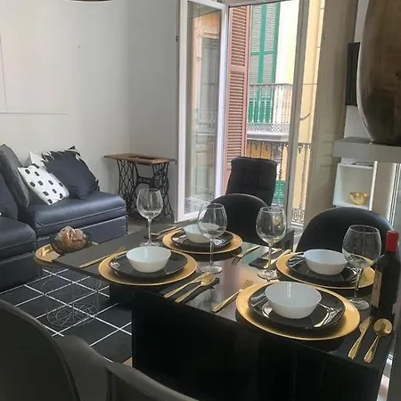 Stunning In Centro Historico Of Apartment